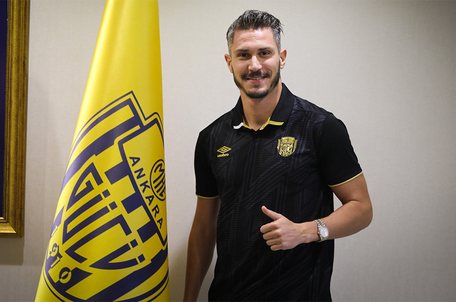 Mert Çetin kadro dışı mı bırakıldı? Ankaragücü'nden açıklama geldi