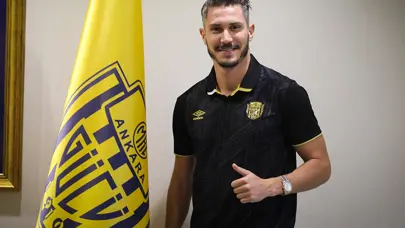 Mert Çetin kadro dışı mı bırakıldı? Ankaragücü'nden açıklama geldi