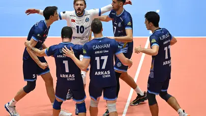 Arkas Spor, CEV Kupası'nda finalin kapısından döndü