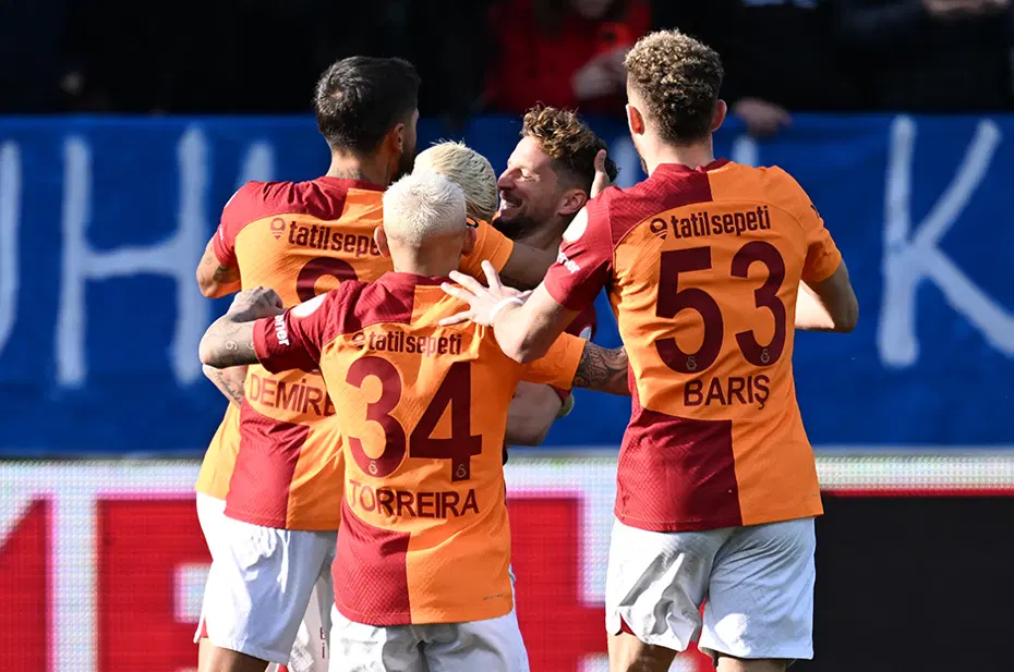 Fenerbahçe'ye galibiyeti getiren golden önce faul var mı? Trio ekibi yorumladı - 10
