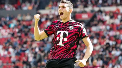 Galatasaray'a sürpriz forvet iddiası; 38 maçta 26 gollük katkı