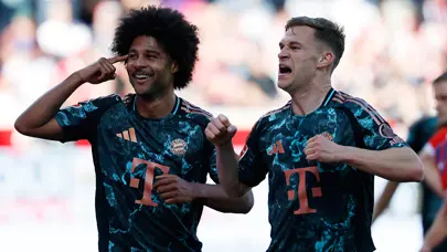 Bayern Münih deplasmanda şov yaptı