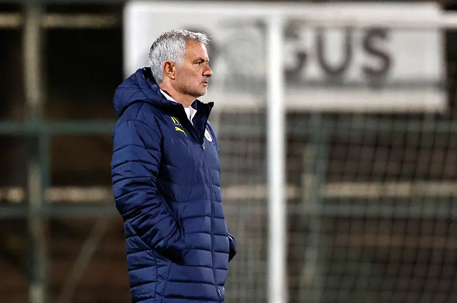 İspanyollardan gündemi sarsacak iddia: Jose Mourinho Real Madrid'e mi dönecek? - 2 İspanyollardan gündemi sarsacak iddia: Jose Mourinho Real Madrid'e mi dönecek? - 2