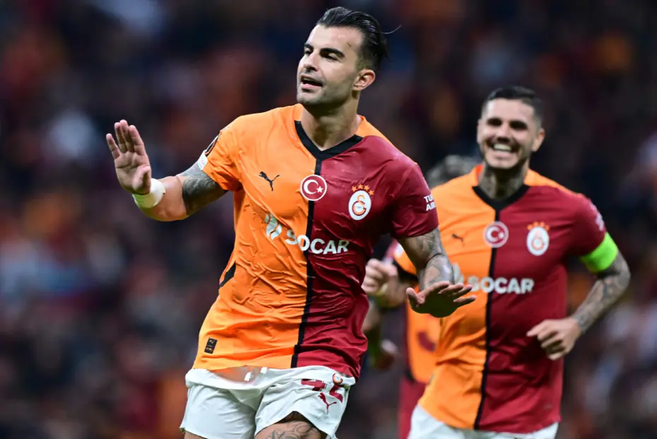Nihat Kahveci'den Galatasaray taraftarına çarpıcı Fenerbahçe örneği: "Lüks bu" - 7 Nihat Kahveci'den Galatasaray taraftarına çarpıcı Fenerbahçe örneği: "Lüks bu" - 7