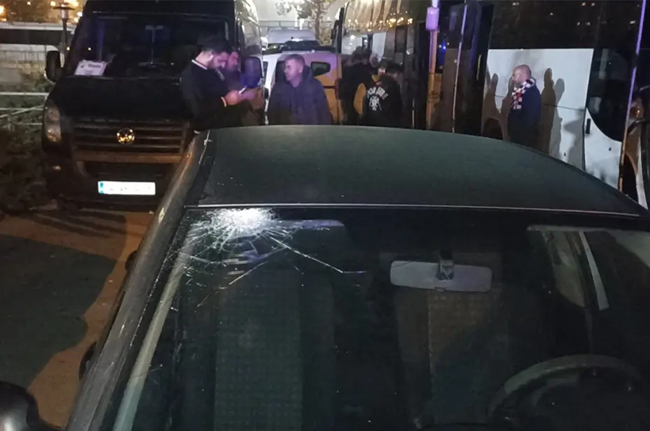Deplasman yasağının kalktığı maçta olay! - 5
