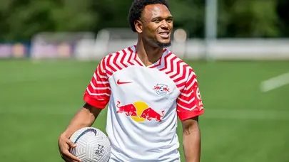 Lois Openda'nın transferi 43 milyon Euro'ya gerçekleşti