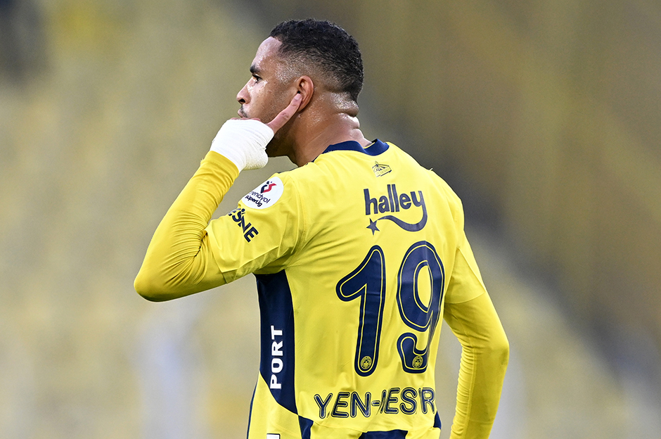 En-Nesyri'nin gol sonrası hareketi olay oldu: Tribünlerden ıslık sesleri yükseldi