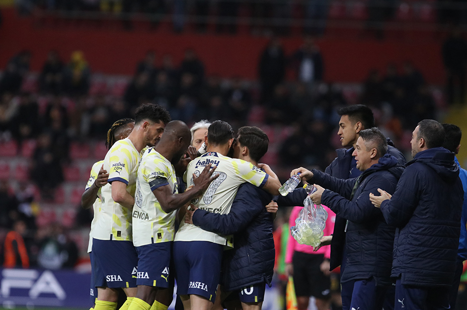 "Yaptın yine yaparsın" - Sporun manşetleri