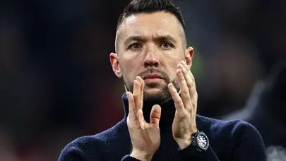 Farioli'nin Ajax'ı Hollanda'da lider