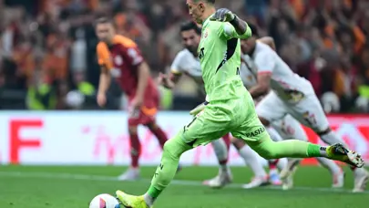 Kayserispor kalecisinden gece yarısı flaş penaltı açıklaması: Muslera'ya tek cümle etmiş
