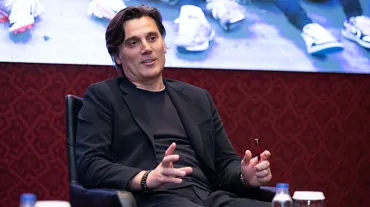 Vincenzo Montella, UEFA Pro Lisans Programı'na konuk oldu