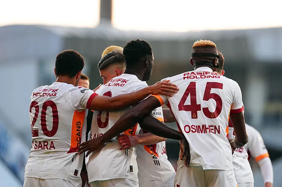 Dursun Özbek'e tam gaz baskı - 2