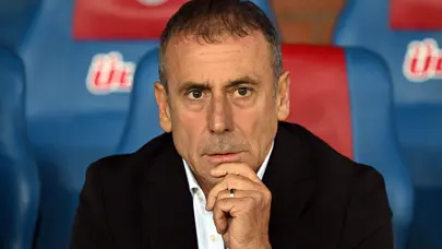 Trabzonspor'da Abdullah Avcı'nın kadroda düşünmediği 15 isimle yollar ayrıldı