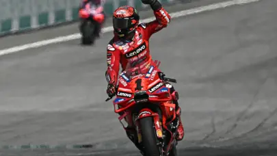 MotoGP Malezya Grand Prix'sinde zafer Francesco Bagnaia'nın