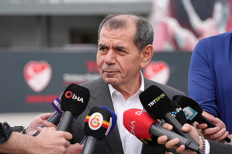 Dursun Özbek, Florya'ya gidiyor: Derbi öncesi kritik hamle - 6 Dursun Özbek, Florya'ya gidiyor: Derbi öncesi kritik hamle - 6