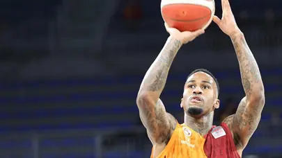 Galatasaray Nef ayrılığı açıkladı