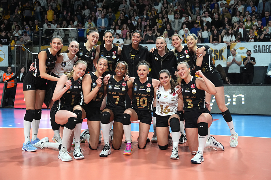 VakıfBank'ta 7 oyuncuyla yollar ayrıldı