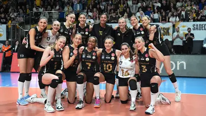 VakıfBank'ta 7 oyuncuyla yollar ayrıldı