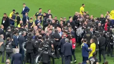 Olaylı derbi sonrasındaki olaylara ilişkin Ali Koç ve Selahattin Baki ifadeye çağrıldı