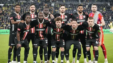 Gaziantep FK'de 4 futbolcu ceza sınırında