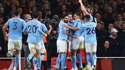 Manchester City 3 golle kazandı, liderliği aldı