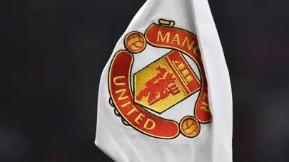 Manchester United'da 5 ismin bileti kesildi