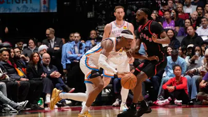 Oklahoma City Thunder'dan, Toronto Raptors'a 20 sayı fark