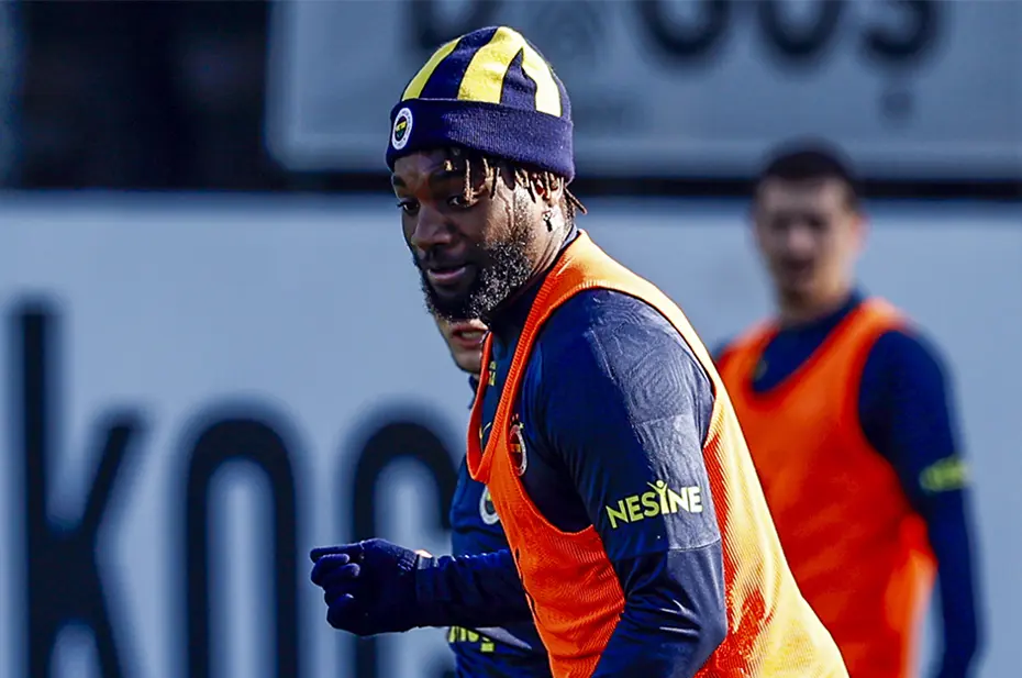 Fenerbahçe'de ayrılık çanları 8 isim için çalıyor - 4