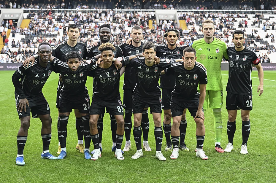 Beşiktaş'ta sakatlık çilesi bitmiyor: 2 eksik daha - 1 Beşiktaş'ta sakatlık çilesi bitmiyor: 2 eksik daha - 1