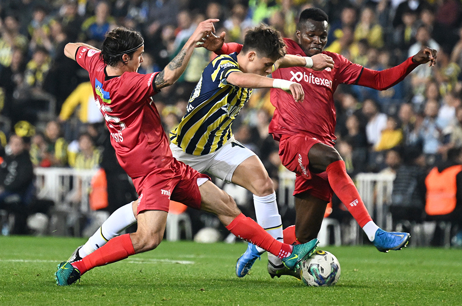 Kupada ilk finalist Fenerbahçe