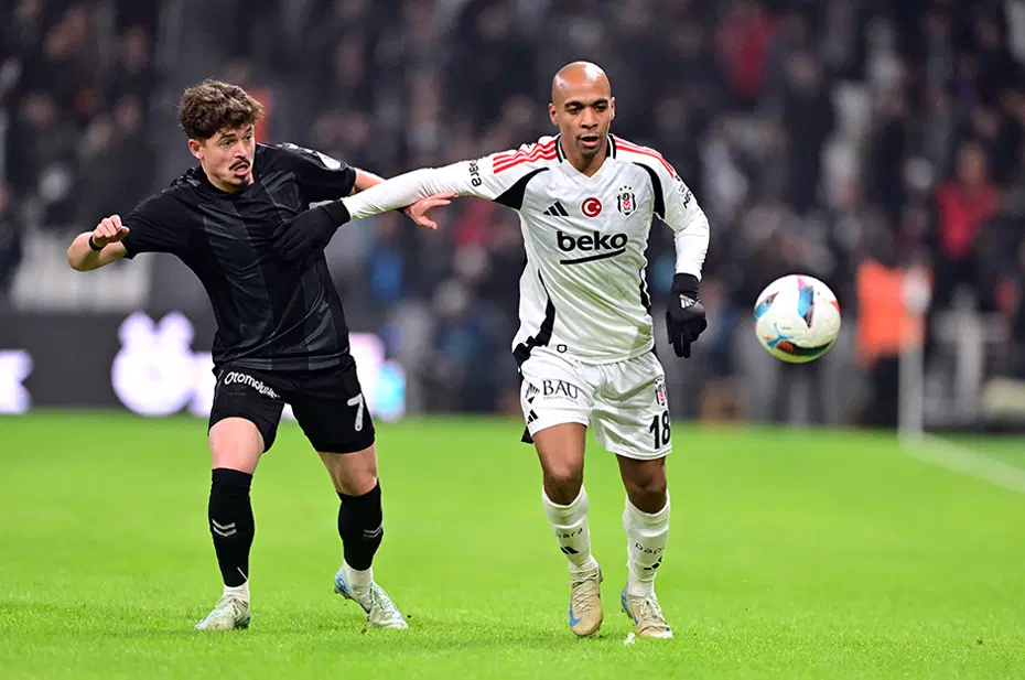 "Futbol fukarası Joao Mario" | Spor yazarları Beşiktaş için ne dedi? - 3