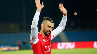 İsmail Kartal'ın takımı Persepolis deplasmanda farka gitti: Serdar Dursun sahne aldı