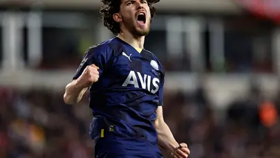 Ferdi Kadıoğlu, Fenerbahçe tarihinin rekorunu kıracak