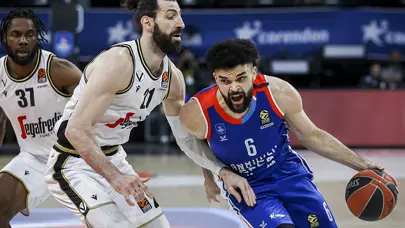 THY EuroLeague | Anadolu Efes, play-off şansını canlı tuttu