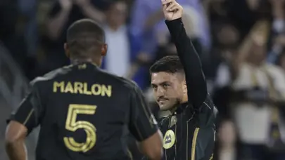 Cengiz Ünder "en iyiler" arasında