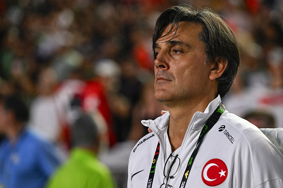 Montella: "Geldiğimde 40. sıradaydık, 27. sıraya yükseldik"