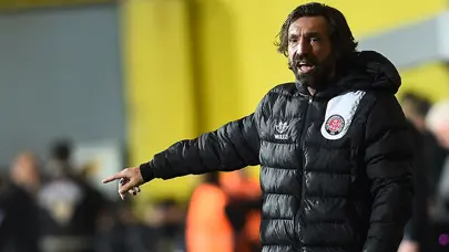 Pirlo ile ilk temas kuruldu; liste başında o var