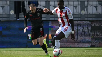 Ümraniyespor - Pendikspor maçından gol sesi çıkmadı