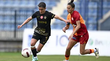 Kadın Futbol Süper Ligi'nde şampiyonluk düğümü son hafta çözülecek