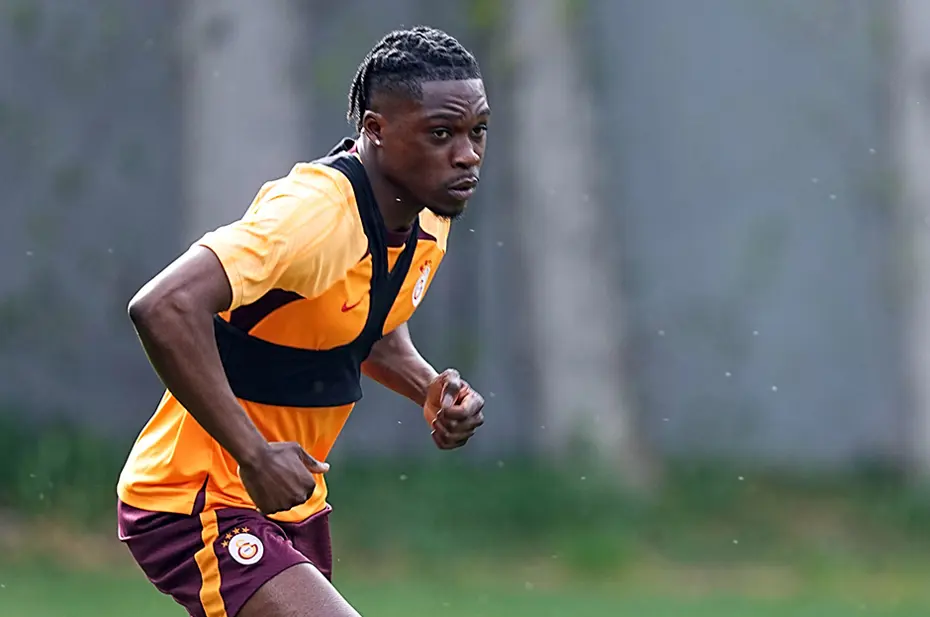 Galatasaray'da 30 milyon euroluk tehlike: 3 ismin durumu netleşiyor - 5