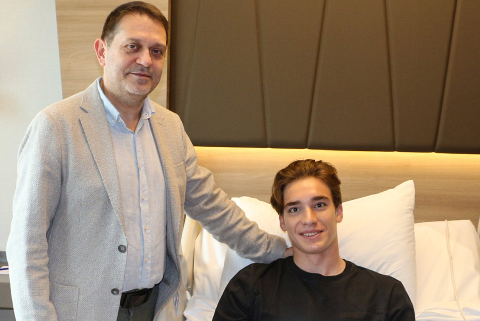 Trabzonspor'un genç eldiveni Onuralp Çevikkan bıçak altına yattı