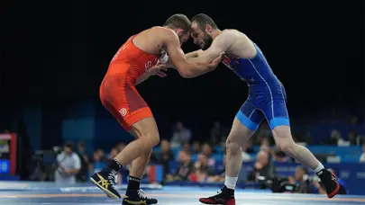 Enes Başar Paris 2024'te son 16 turuna yükseldi