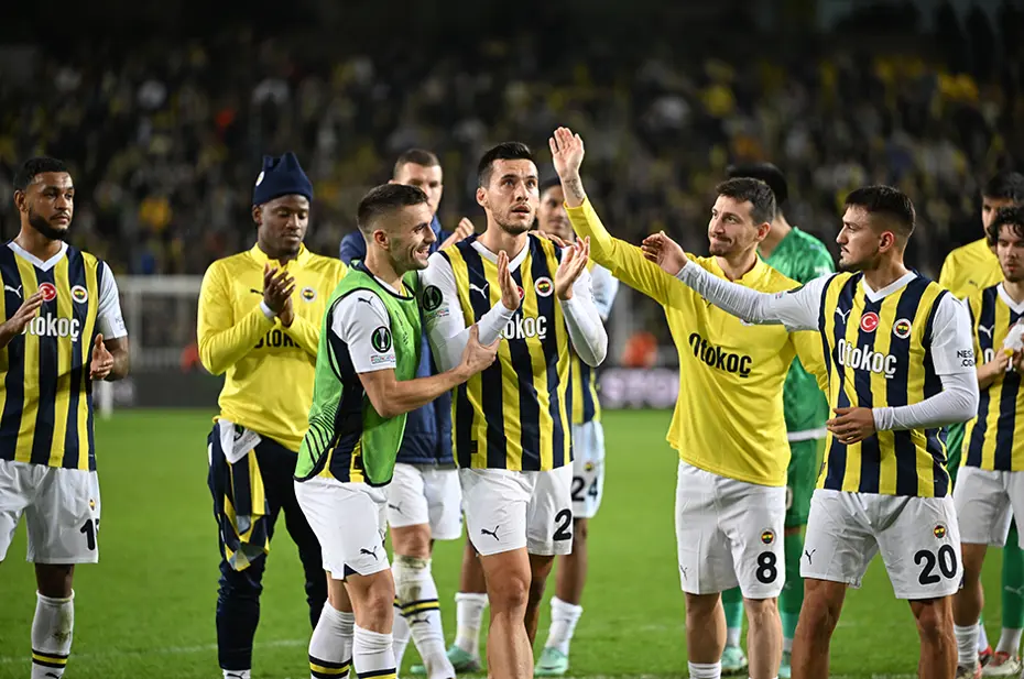 UEFA ülke puanı sıralaması güncellendi! 2 galibiyet, 1 mağlubiyet Türkiye'yi nasıl etkiledi? - 2 UEFA ülke puanı sıralaması güncellendi! 2 galibiyet, 1 mağlubiyet Türkiye'yi nasıl etkiledi? - 2