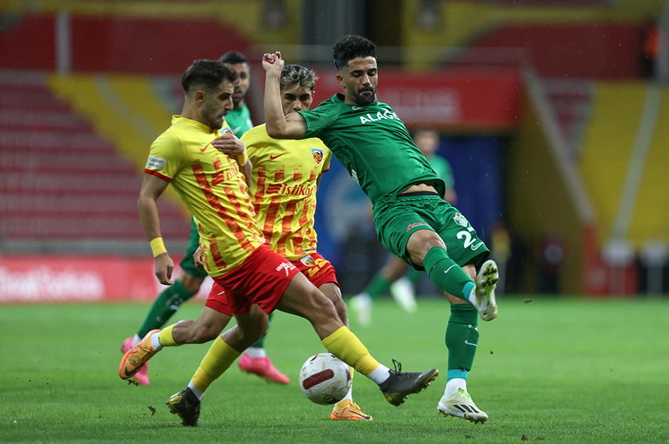 Kayserispor'dan uzatmada 4 gol