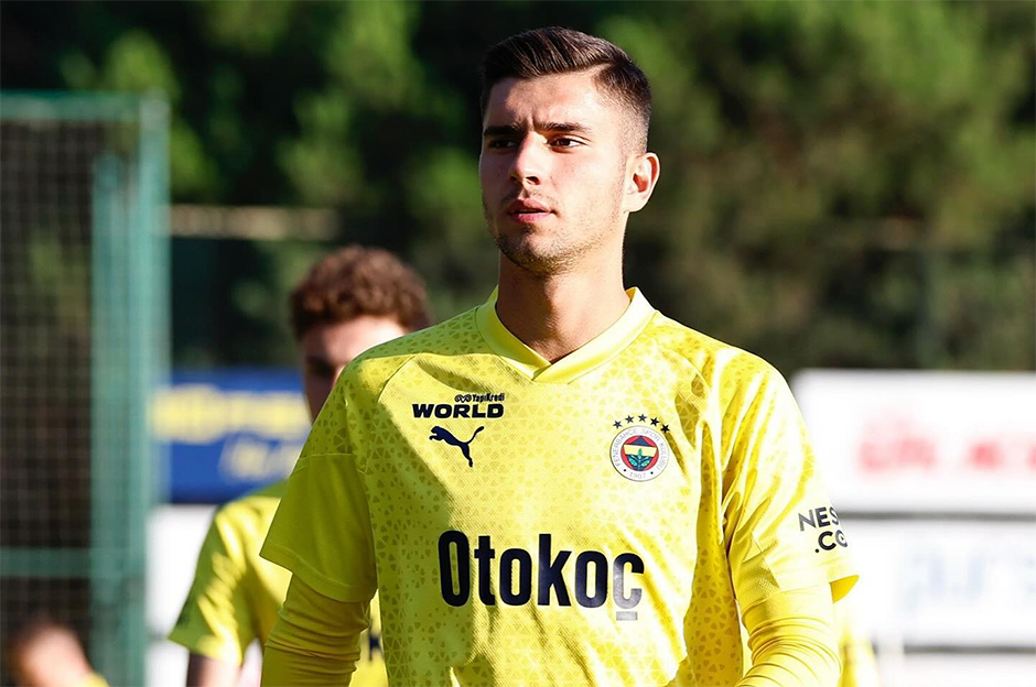 Fenerbahçe'den Ahmet Necat Aydın sürprizi: Ahmet Necat Aydın kimdir, kaç yaşında, hangi mevkide oynuyor?