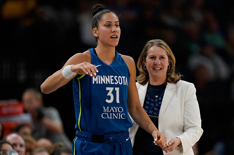 Fenerbahçe'den ayrıldı, Beşiktaş'a transfer oldu