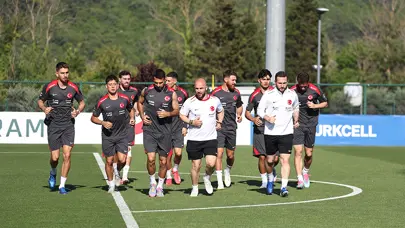 Milli Takım hazırlık maçlarının antrenmanlarını sürdürdü