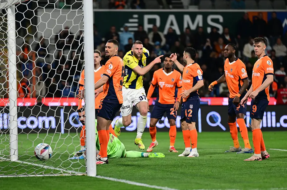 "Burası Fenerbahçe hocam" | Spor yazarları, Fenerbahçe için ne dedi? - 6 "Burası Fenerbahçe hocam" | Spor yazarları, Fenerbahçe için ne dedi? - 6