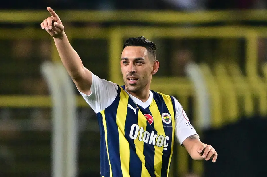 İrfan Can Kahveci için kariyer transferi ihtimali: 2 Avrupa ekibi peşinde - 2 İrfan Can Kahveci için kariyer transferi ihtimali: 2 Avrupa ekibi peşinde - 2