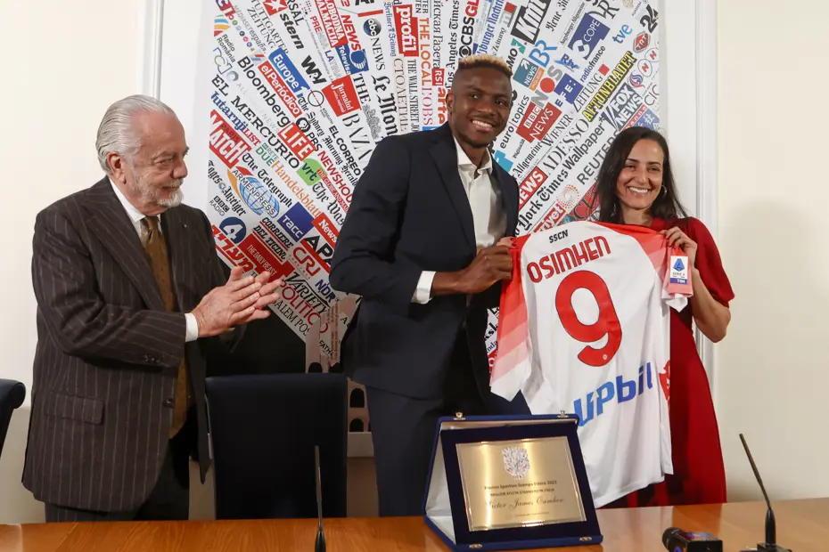 Victor Osimhen'e "Yılın En İyi Yabancı Sporcusu" ödülü - 5